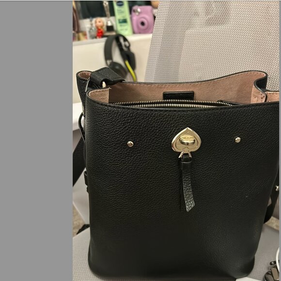 Katespade hand bag (black leather) - Picture 2 of 5